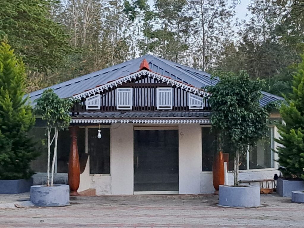 whistling_willows_sports_and_cultural_club